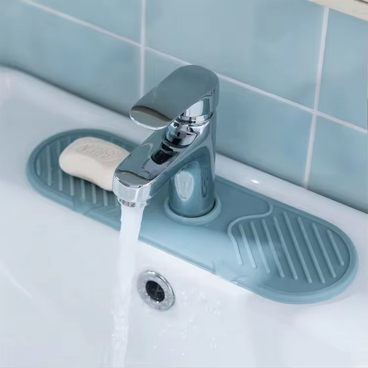 Multifunctional Silicone Sink Splash Guard – With Built-In Organizer